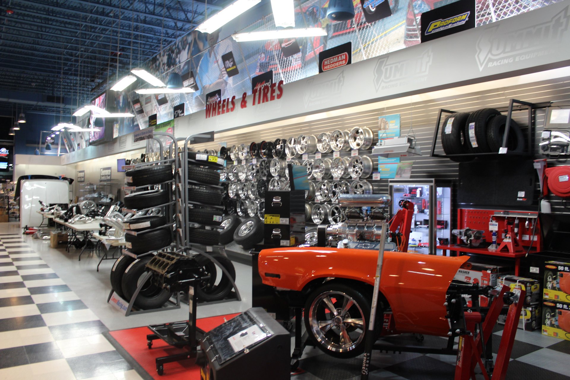 Магазин Автозапчастей: Ваш Надежный Партнер в Мире Автомобильного Обслуживания